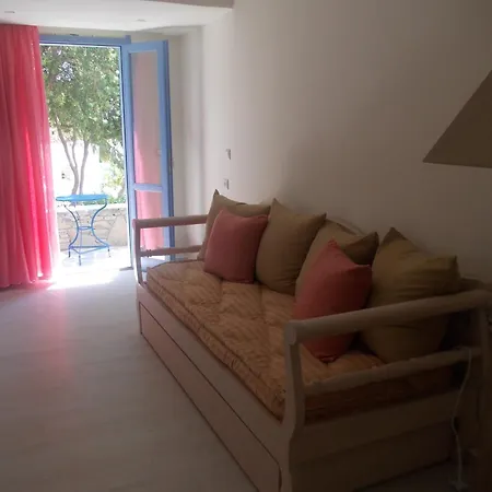 Hotel Alkyoni