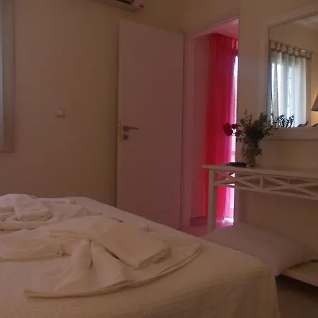 Hotel Alkyoni 4*